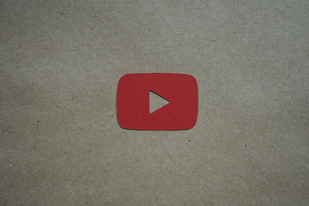 video subtitles on screen