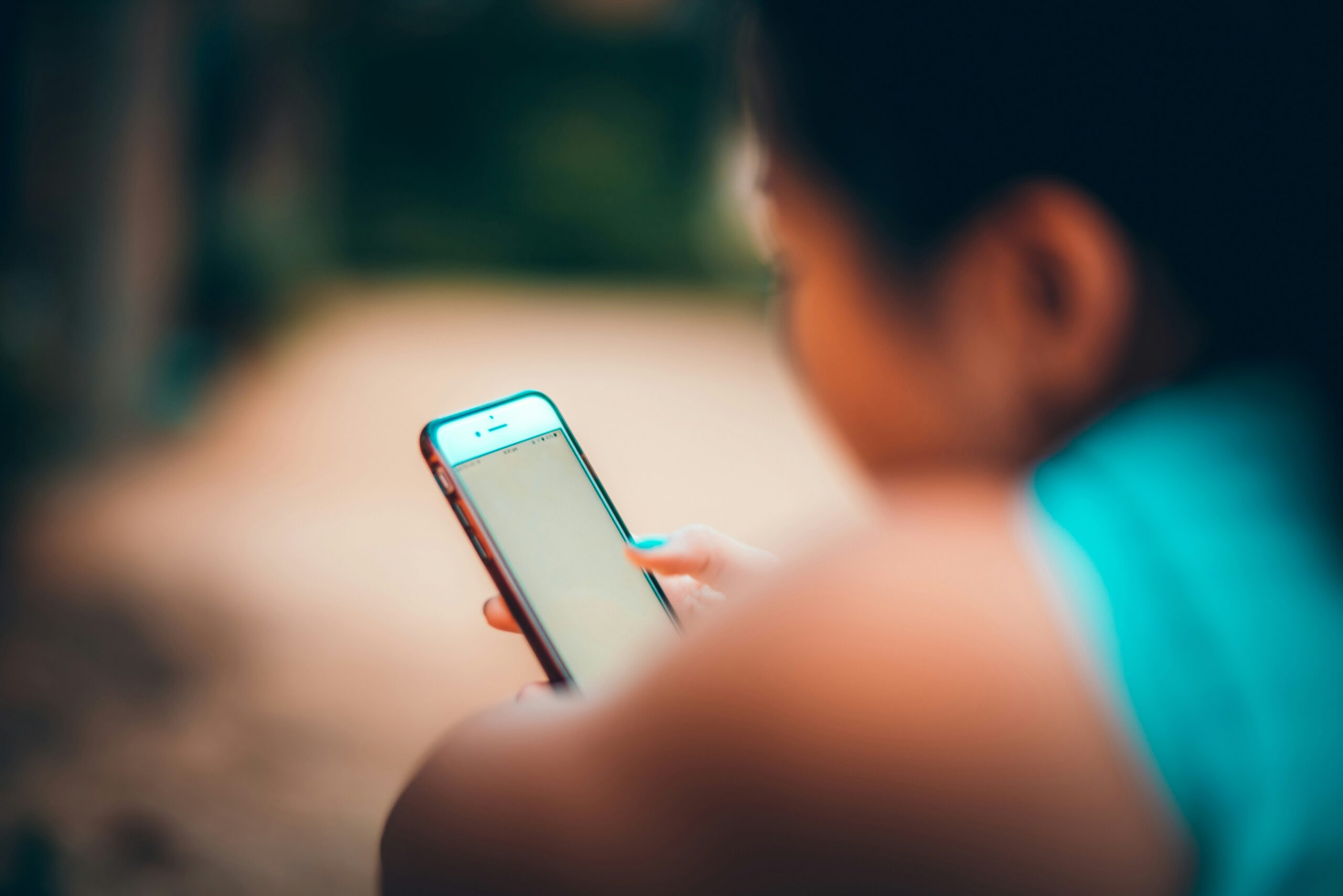 Overlay Text Apps: How to Boost Productivity & Well-being with Subtitles