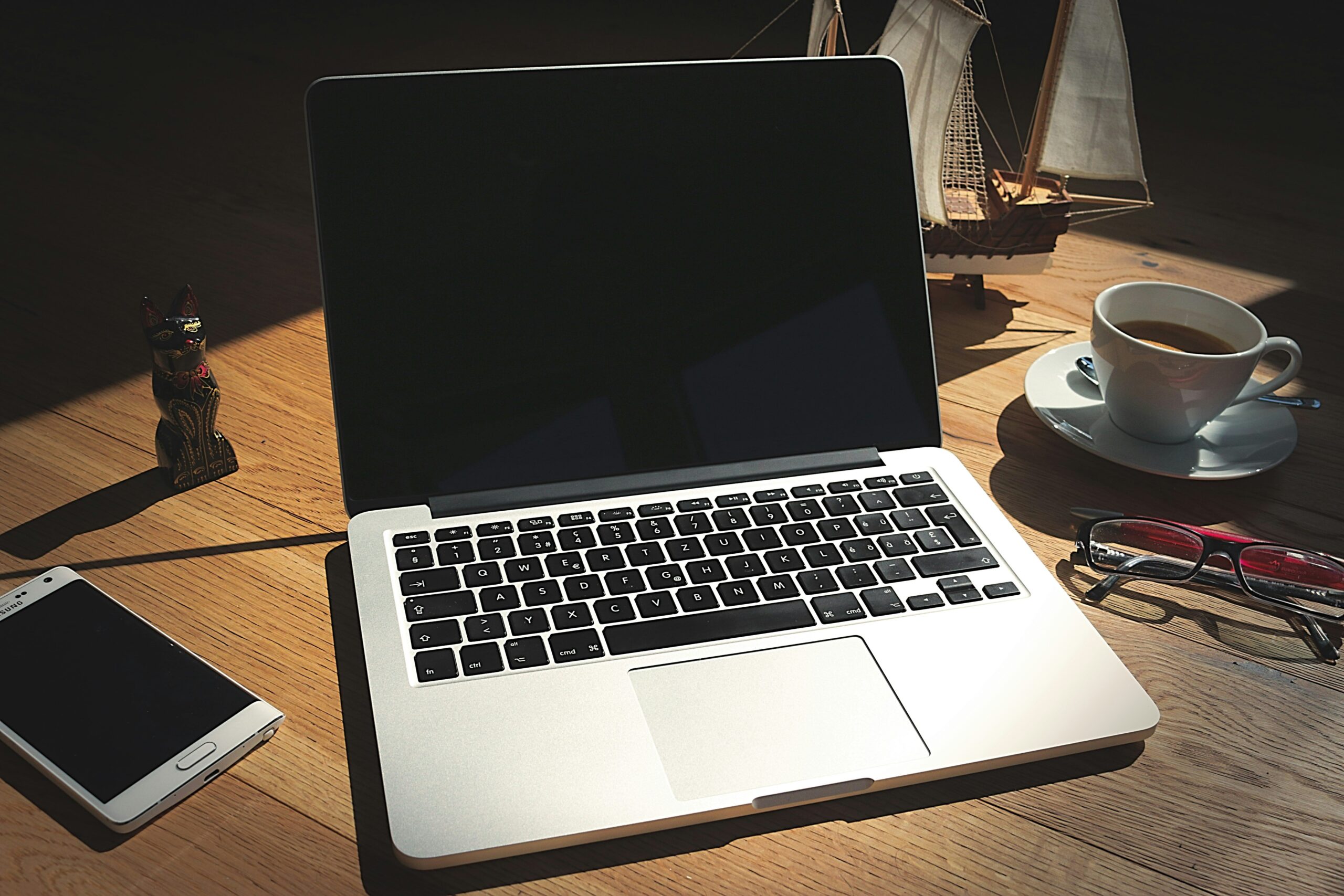 Sub Monitoring Tools: Boost Your Productivity and Wellness with These Game-Changing Apps