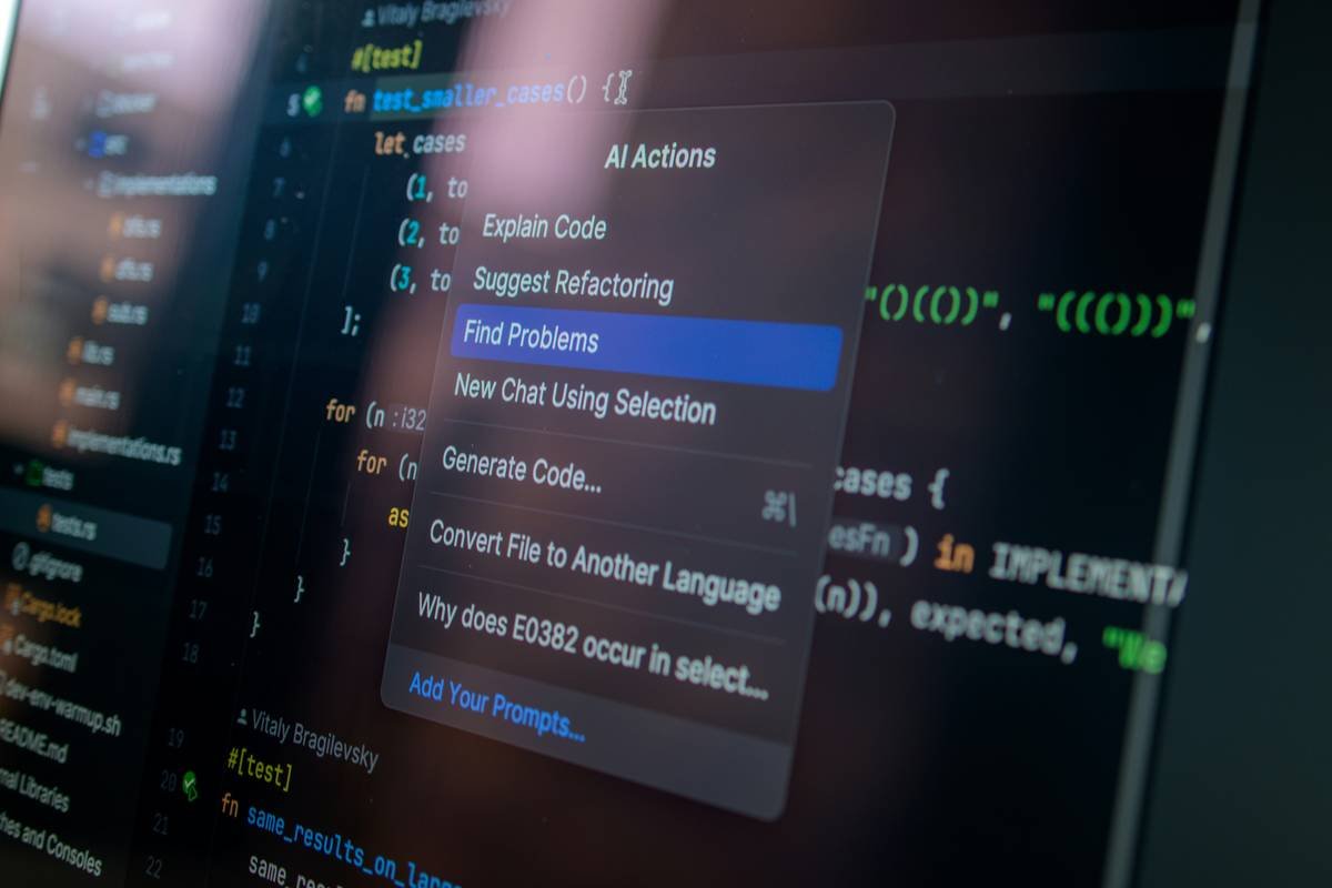 Screenshot showing examples of dynamic overlay animated text effects