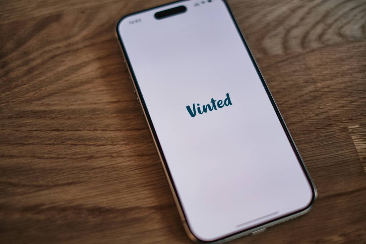 The 7 Best Overlay Text Effects Apps That Actually Boost Focus & Well-being (Not Just Flashy Filters)