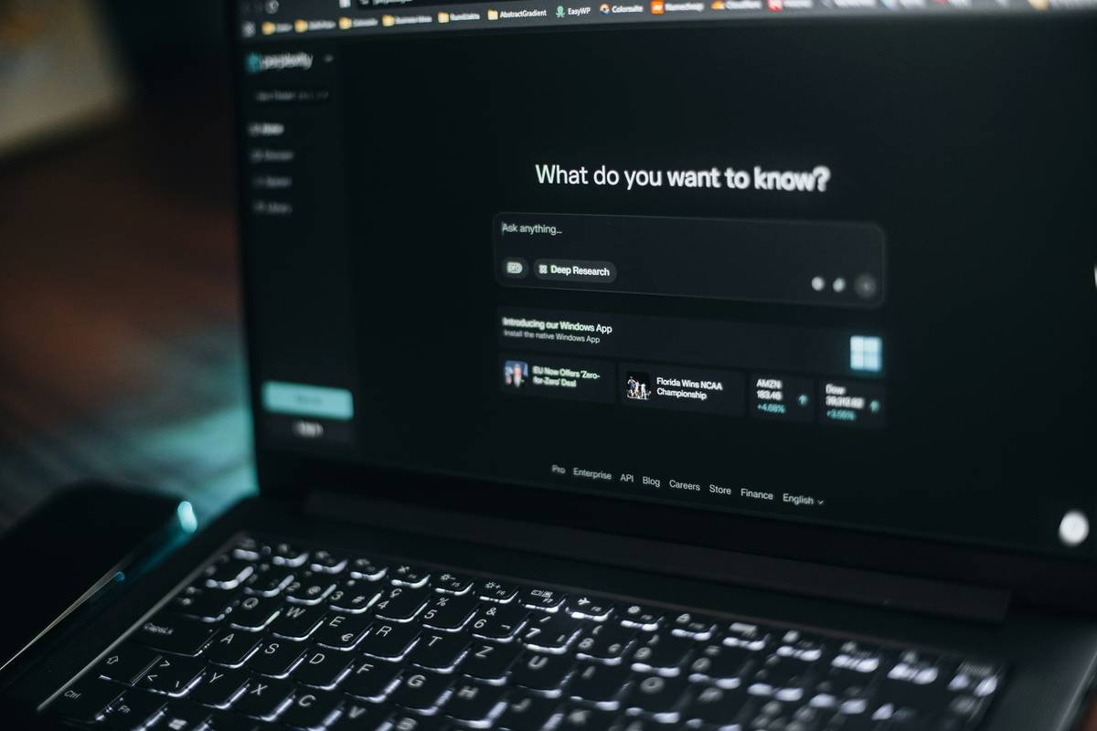The Best Subtitle App for Laptop: Boost Focus, Reduce Stress & Actually Get Stuff Done