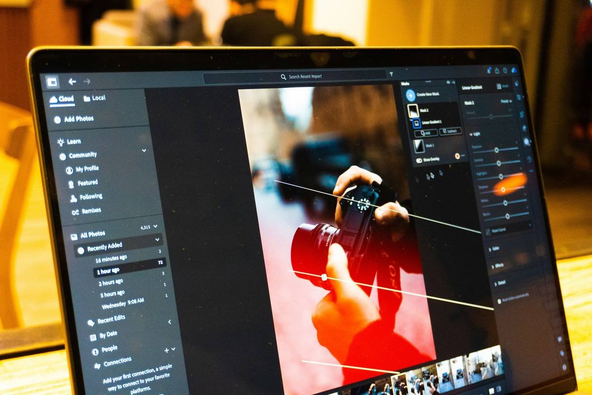 Step-by-step interface showing how to create subtitles Canva style with branded fonts and timing controls